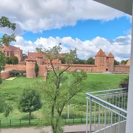 Apartament Okno Na Zamek Malbork Exterior photo